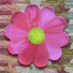 🌸Bright Pink and Green Flower-shaped Melamine Plate 8.5” plate 1